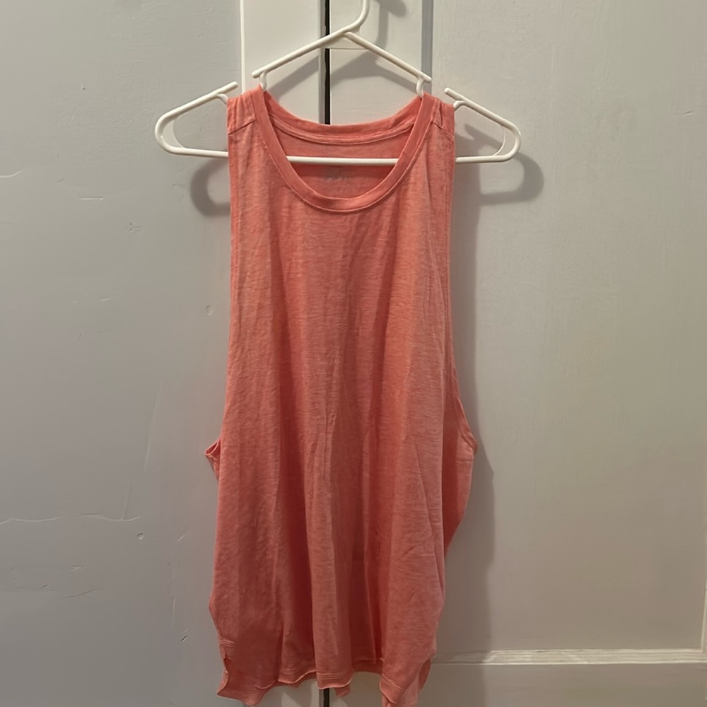 Muscle tank